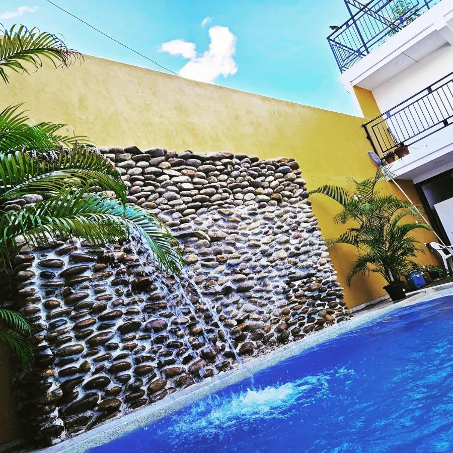 Hotel Victoria Queen Villavieja Εξωτερικό φωτογραφία